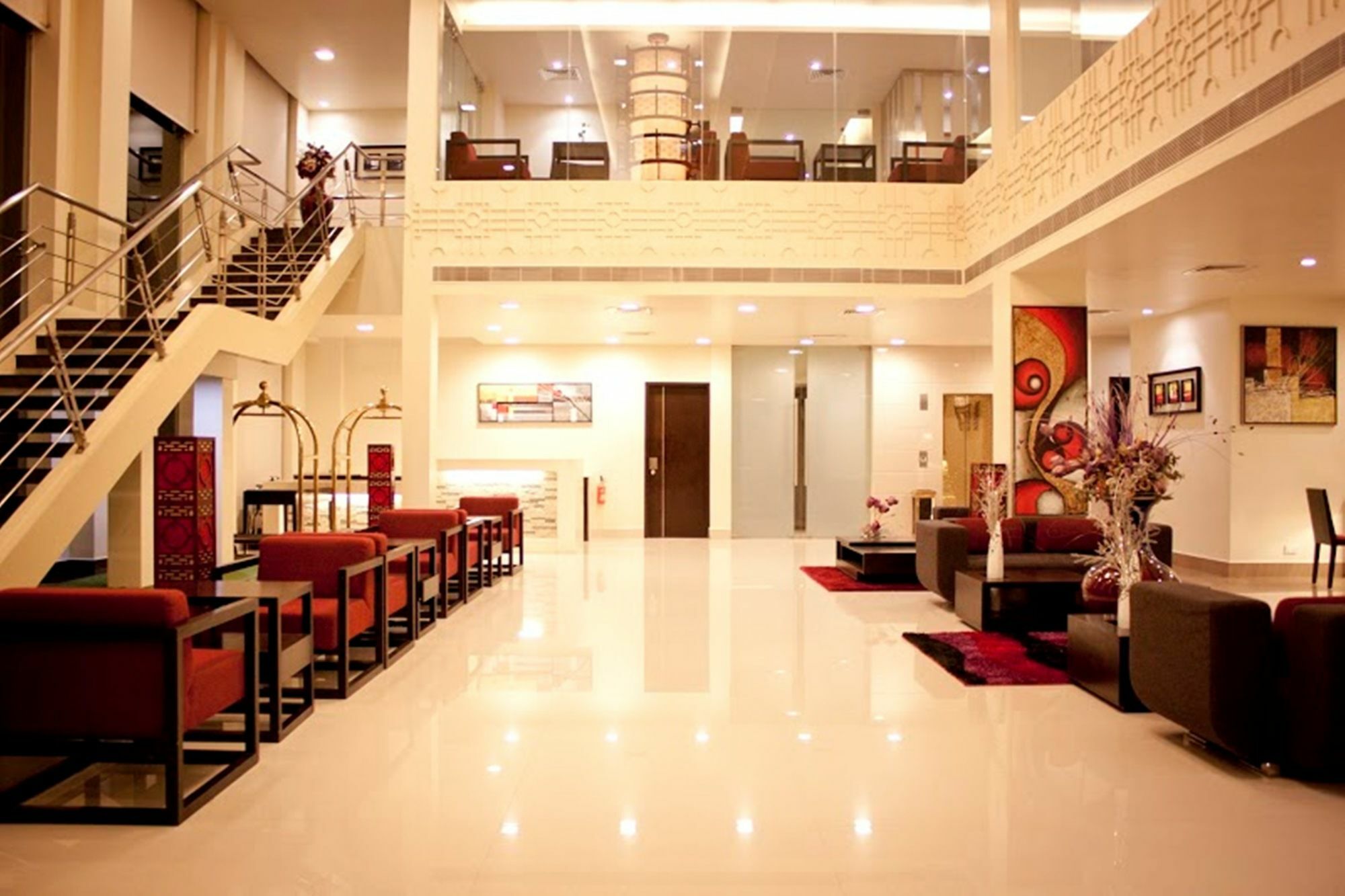 Sara Regency Hotel Kumbakonam Exterior foto